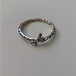 Chic Silver Dragonfly Bracelet